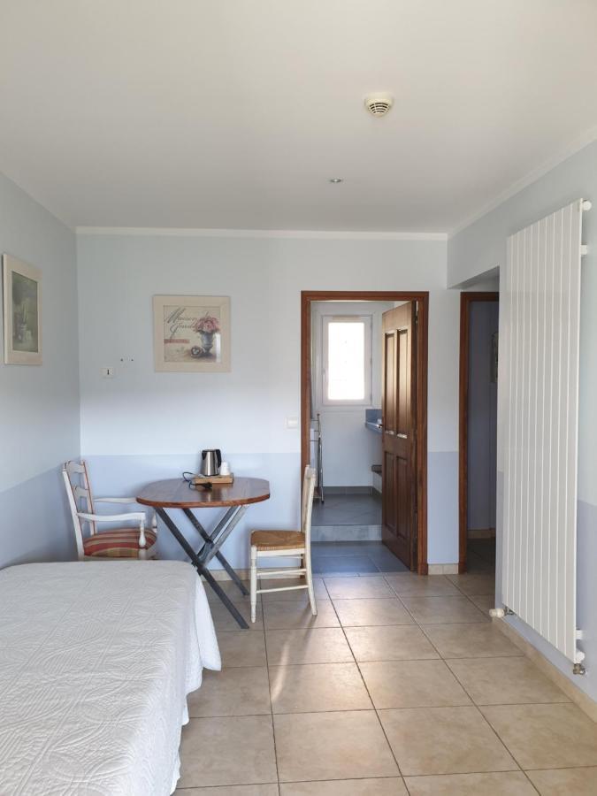 Bagnols-en-Forêt Au Relais Provencal酒店 外观 照片
