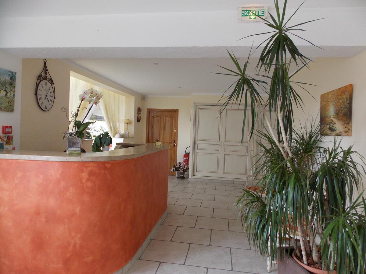 Bagnols-en-Forêt Au Relais Provencal酒店 外观 照片