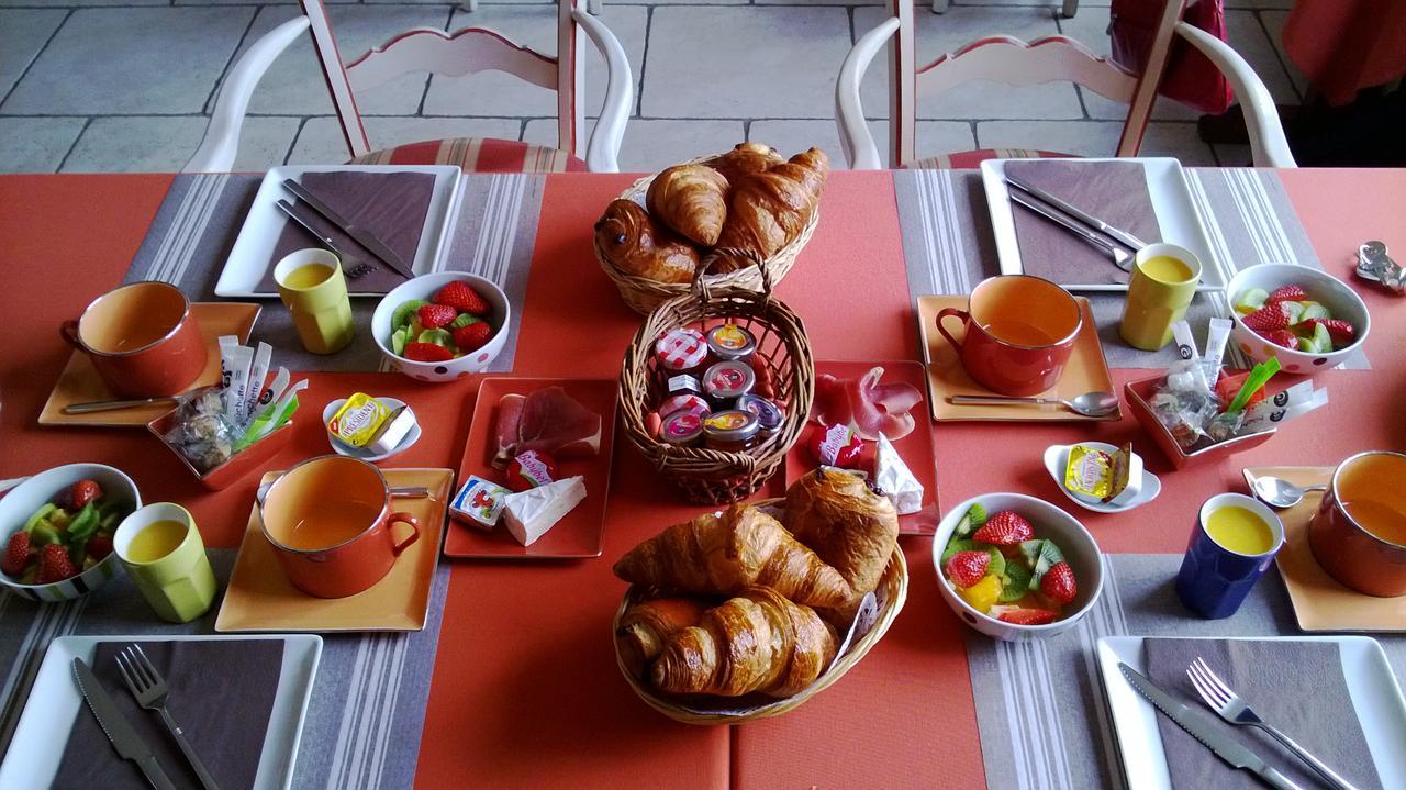 Bagnols-en-Forêt Au Relais Provencal酒店 外观 照片